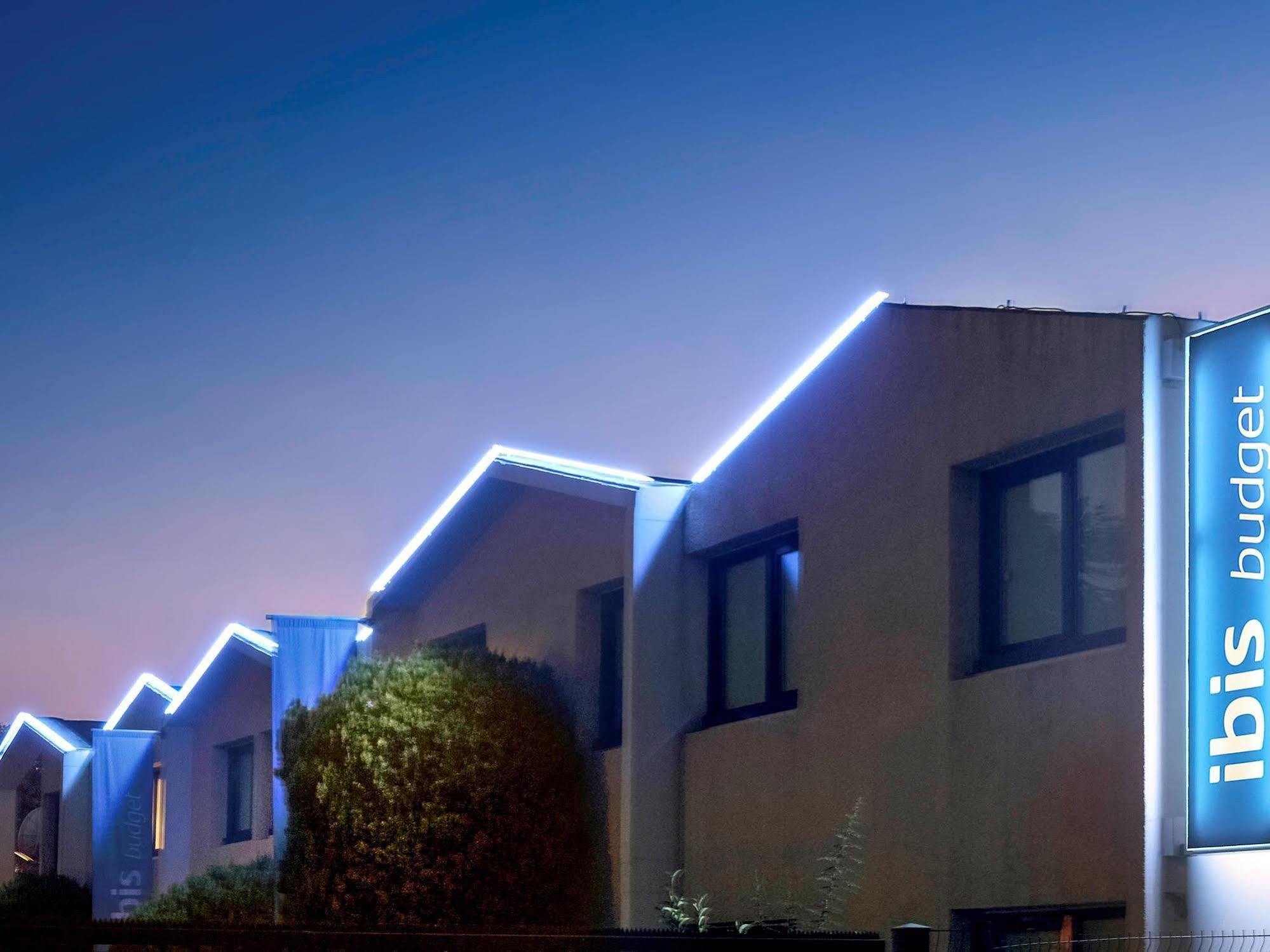Ibis Budget Saint Christol Les Ales Exterior photo